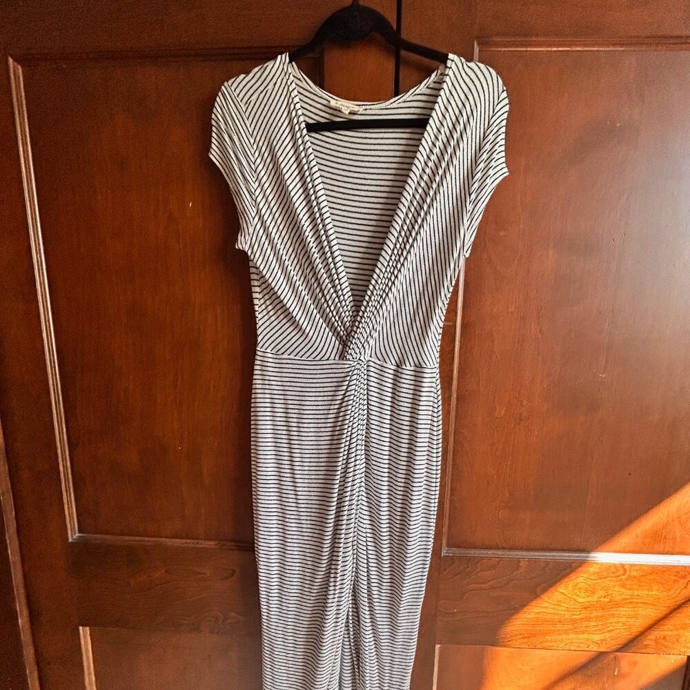 Jersey plunging high/low casual dress